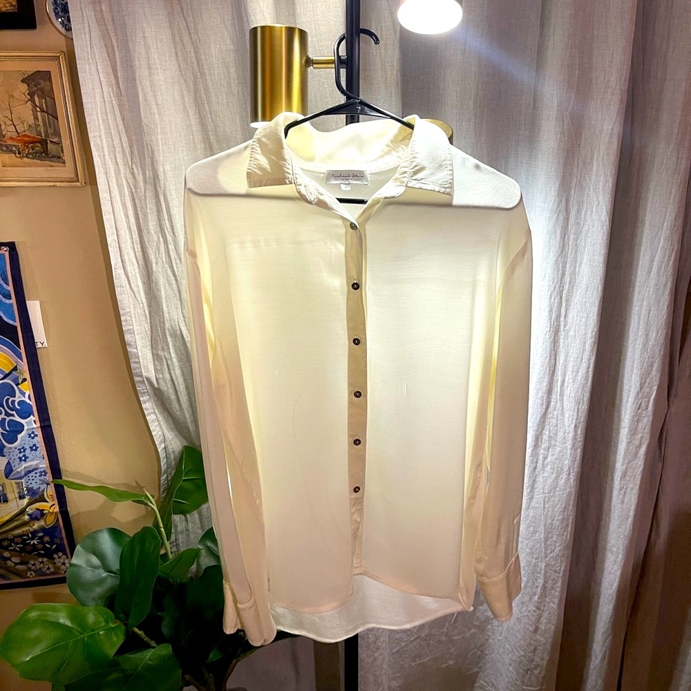 Michael Stars cream button up flowy work top SM oversize fit layering piece